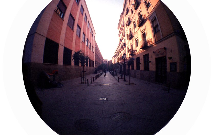 Malasaña desde la Plaza del Dos de mayo